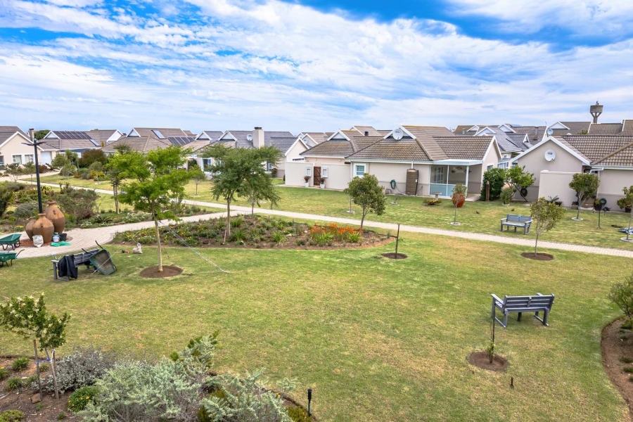 2 Bedroom Property for Sale in Heiderand Western Cape